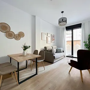  Apartment Picu